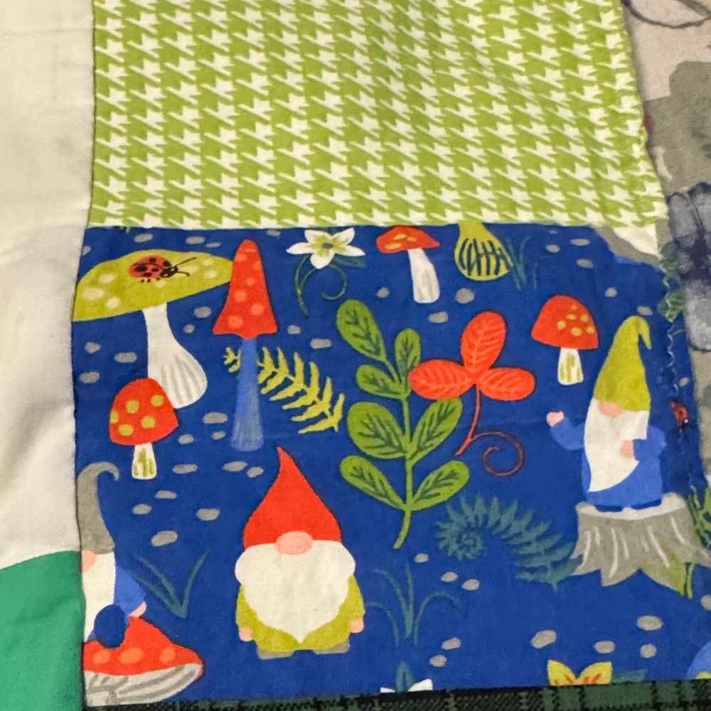 Colorful Patchwork Quilt - Picture 4 of 10